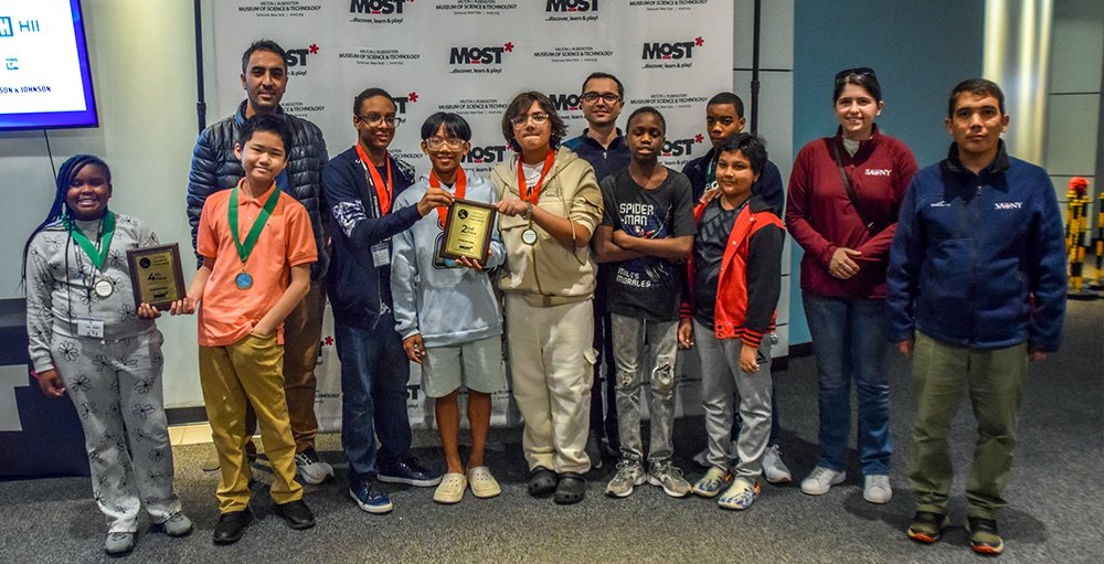 Citizenship & Science Academy of Syracuse Middle School Atoms Earn Top Spots at MOST Catapult Challenge