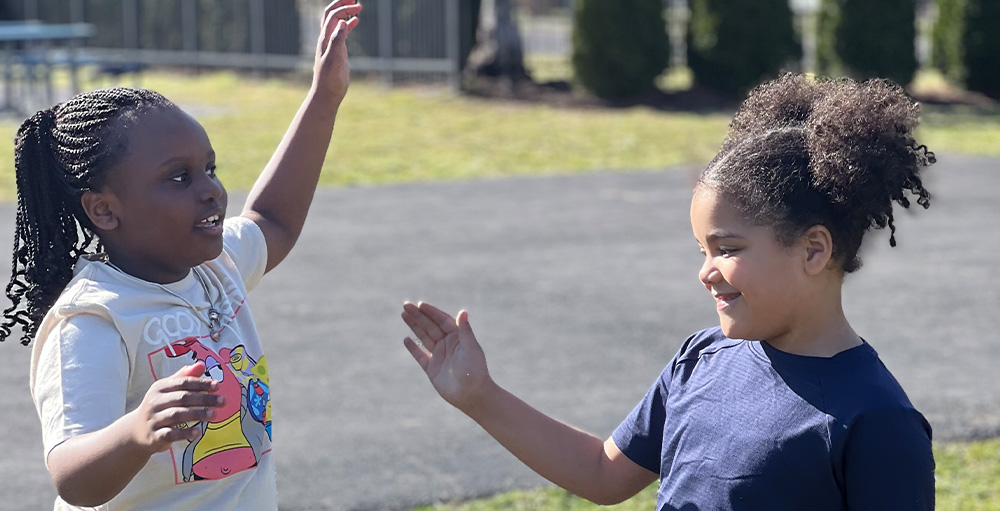 Girls on the Run Program Launches at Citizenship & Science Academy of Syracuse Elementary